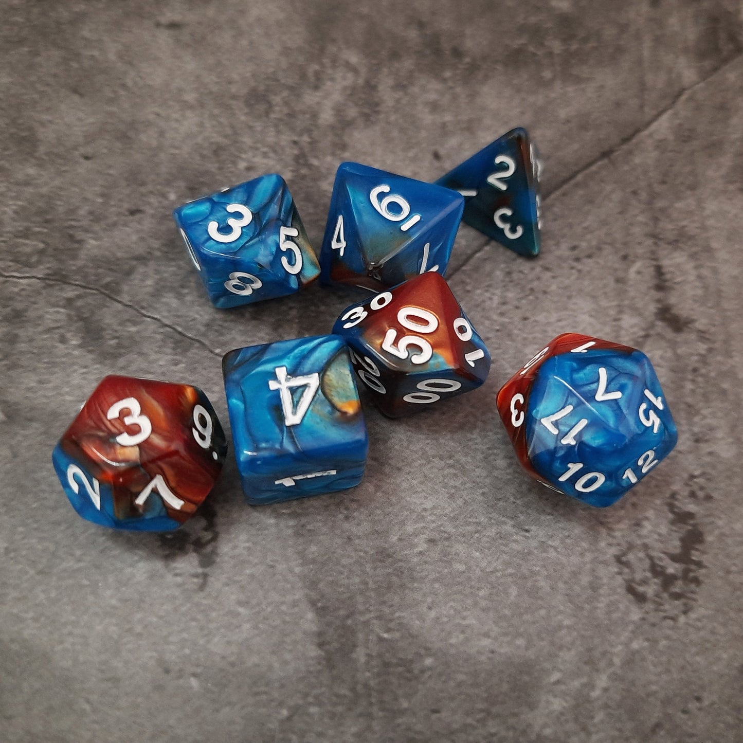 Dice set, many beautiful colors available!