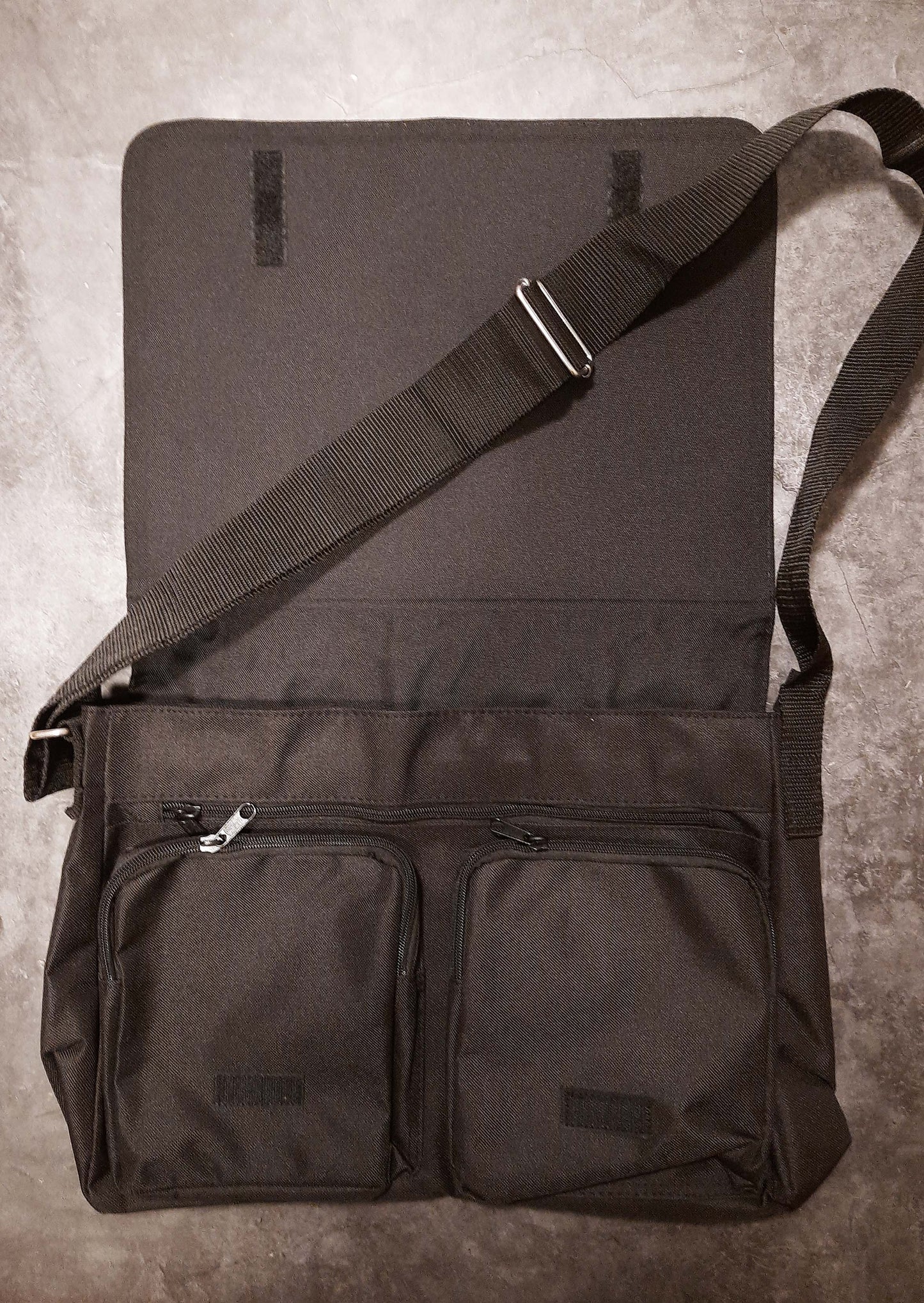 Messenger Bag "Raven"